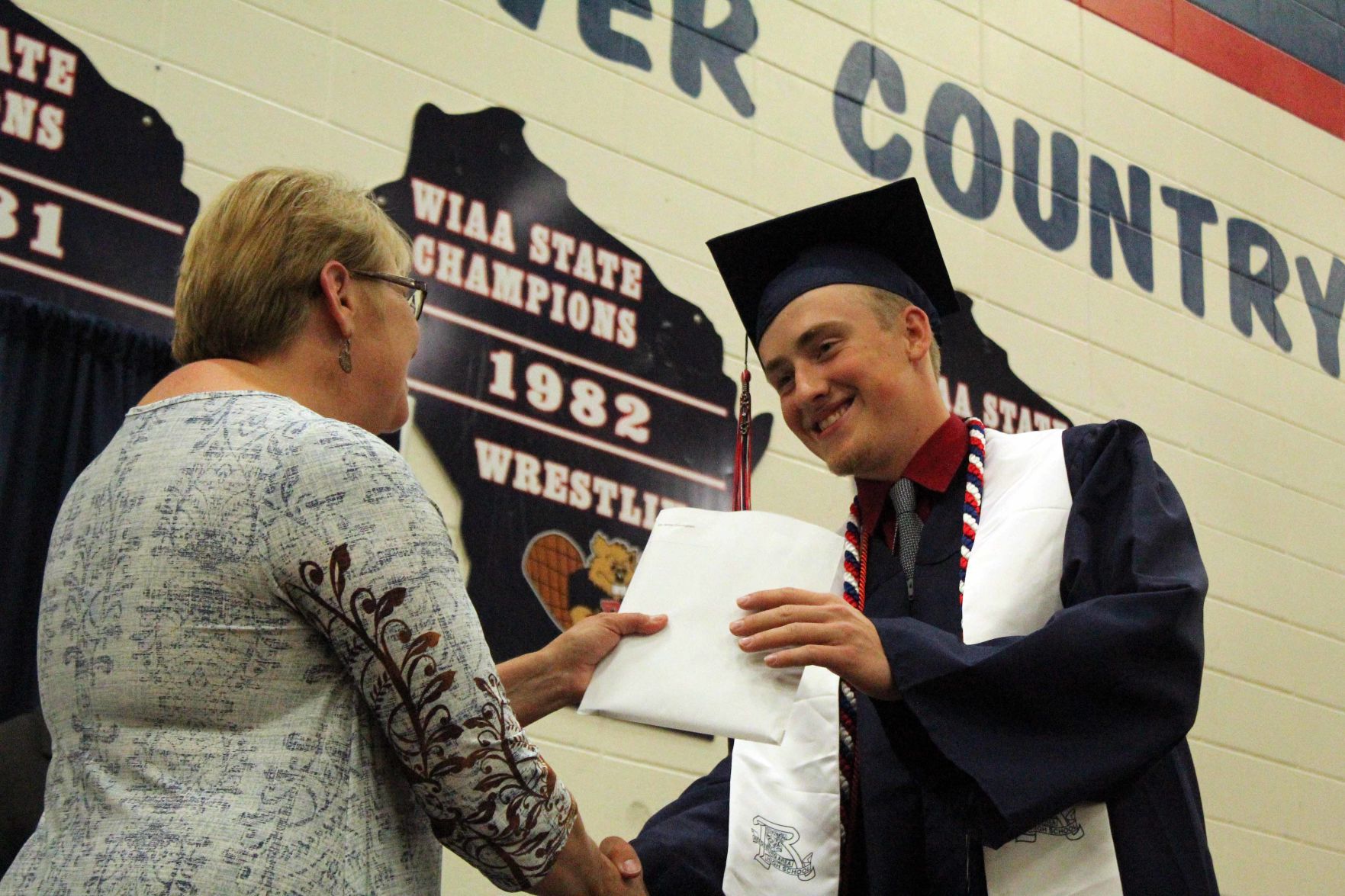 053019-reed-gallery-grad053